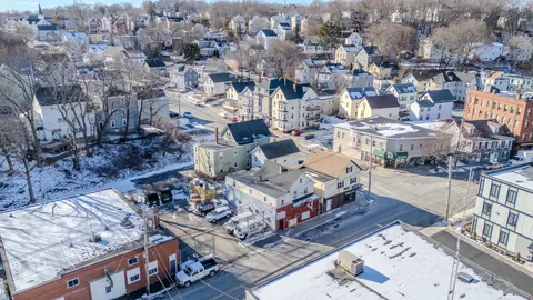 a picture of city view