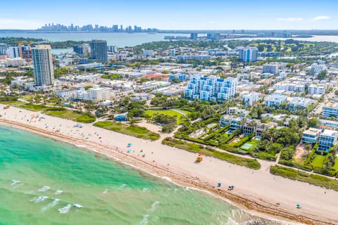 $4,250,000 | 7643 Harding Avenue, Miami Beach, FL 33141