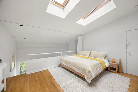 $895,000 | 124 Atlantic Avenue, Unit A4H | Cobble Hill