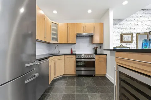 Contact Agent | Columbus Avenue, Boston, MA 02118