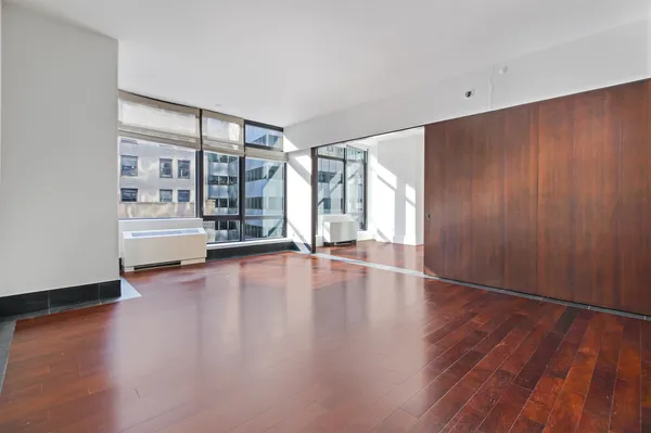 $6,000 | 40 Broad Street, Unit 24B | Financial District