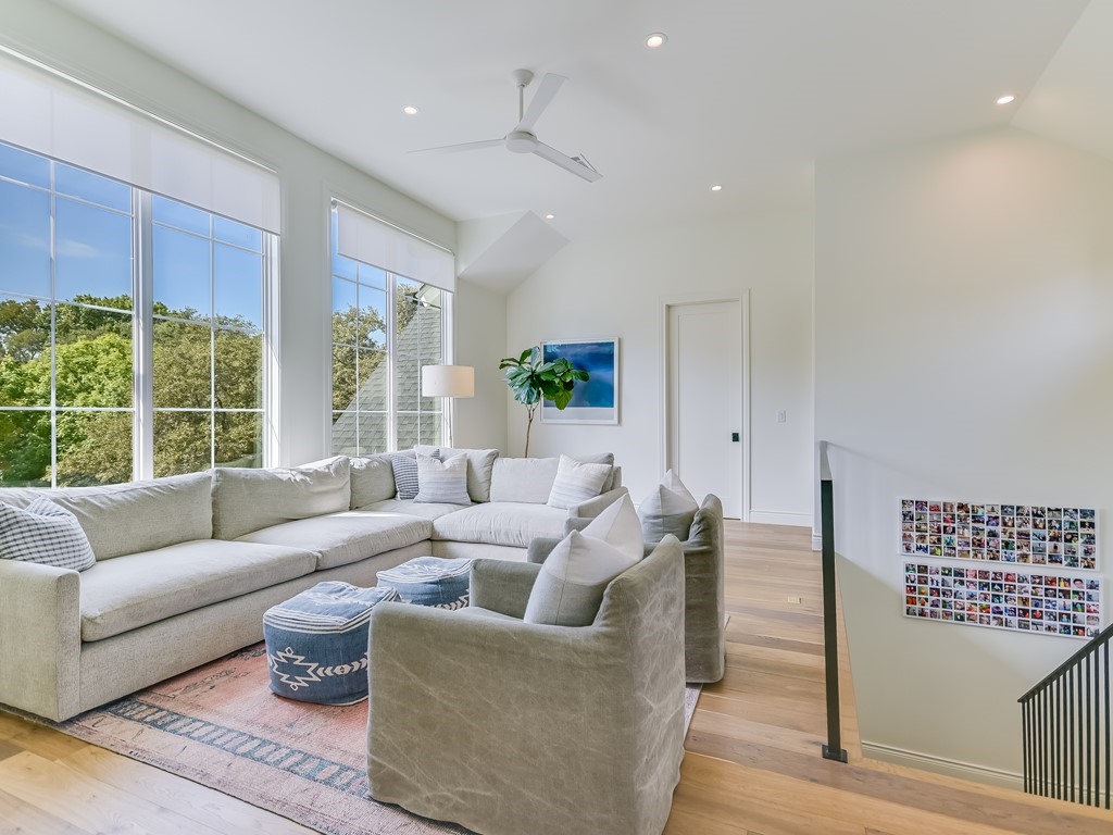 4102 Deepwoods Drive Austin, TX 78731 - Photo 16 of 29