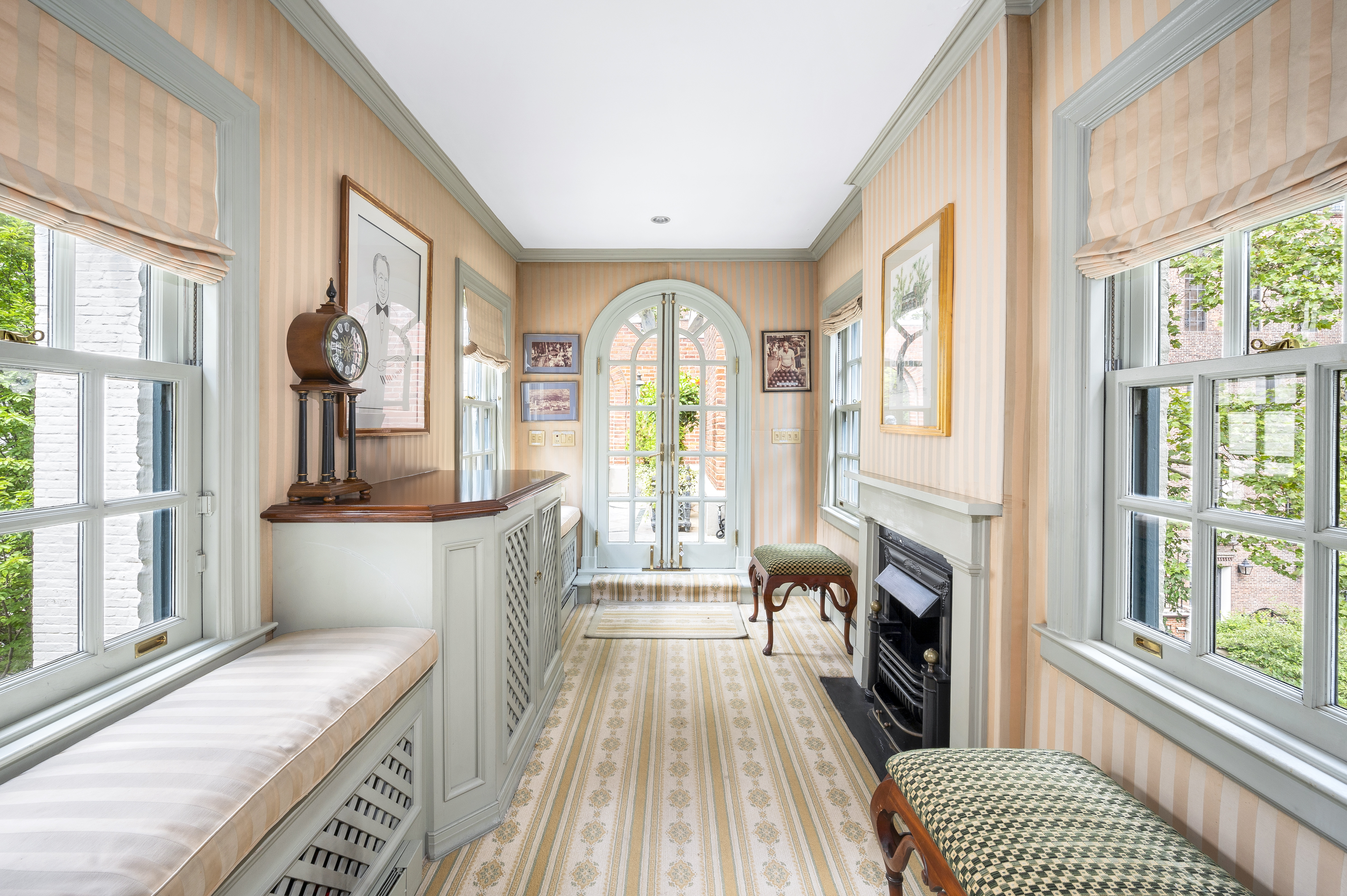 163 East 64th Street Manhattan, NY 10065 - Photo 25 of 34