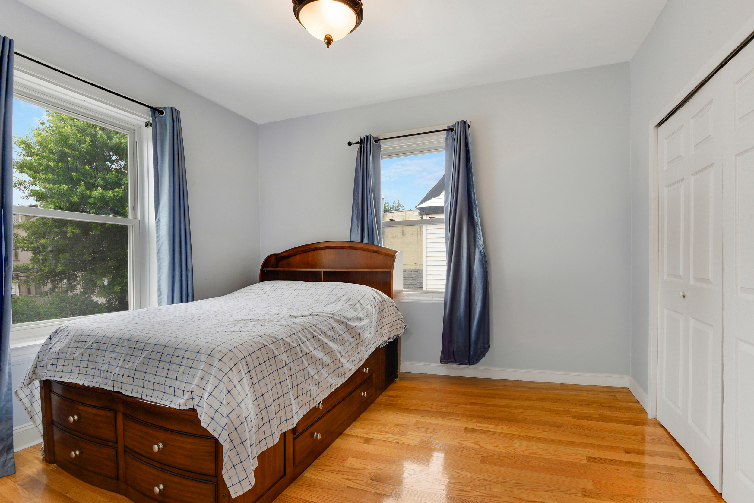 256 87th Street Brooklyn, NY 11209 - Photo 6 of 12