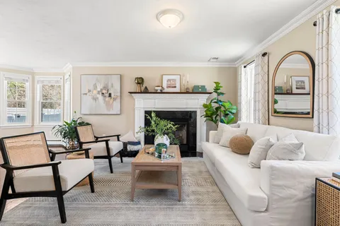 $825,000 | 53 Mansfield Street, South Weymouth, MA 02190