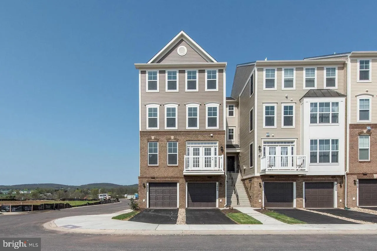 $449,900 | 5902 Forum Square, Frederick, MD 21703
