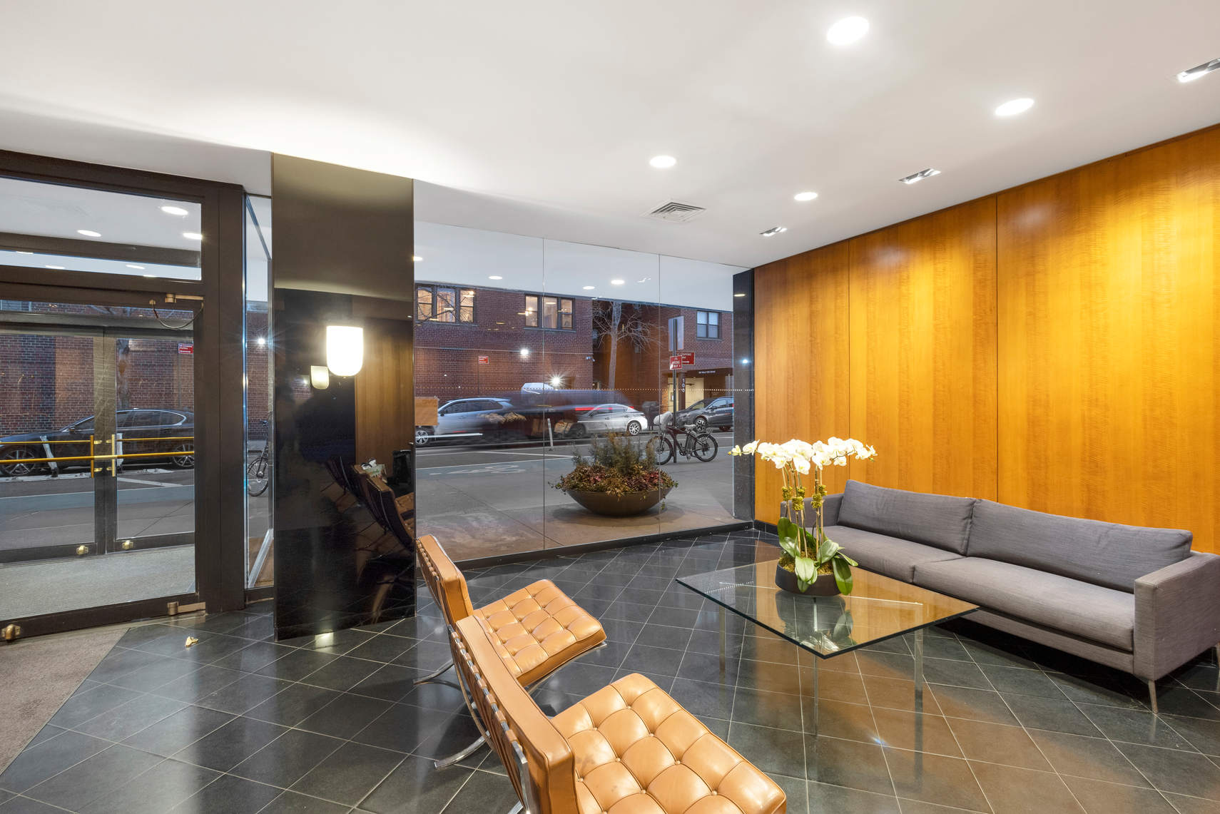 101 West 12th Street, Unit 15Z Manhattan, NY 10011 - Photo 11 of 14