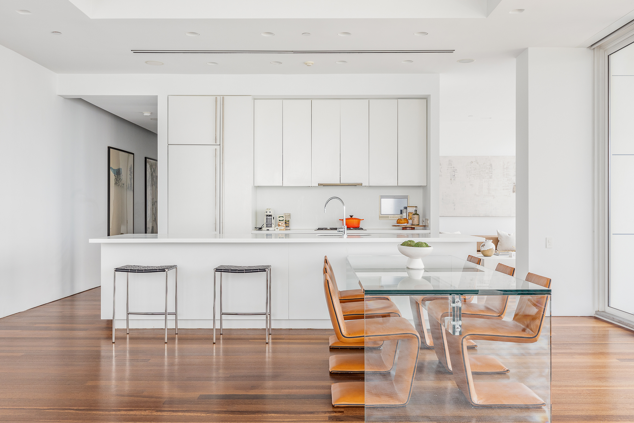 165 Charles Street, Unit 21 Manhattan, NY 10014 - Photo 4 of 17