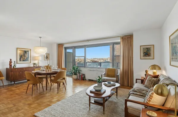 $369,000 | 2500 Johnson Avenue, Unit 6S | Spuyten Duyvil