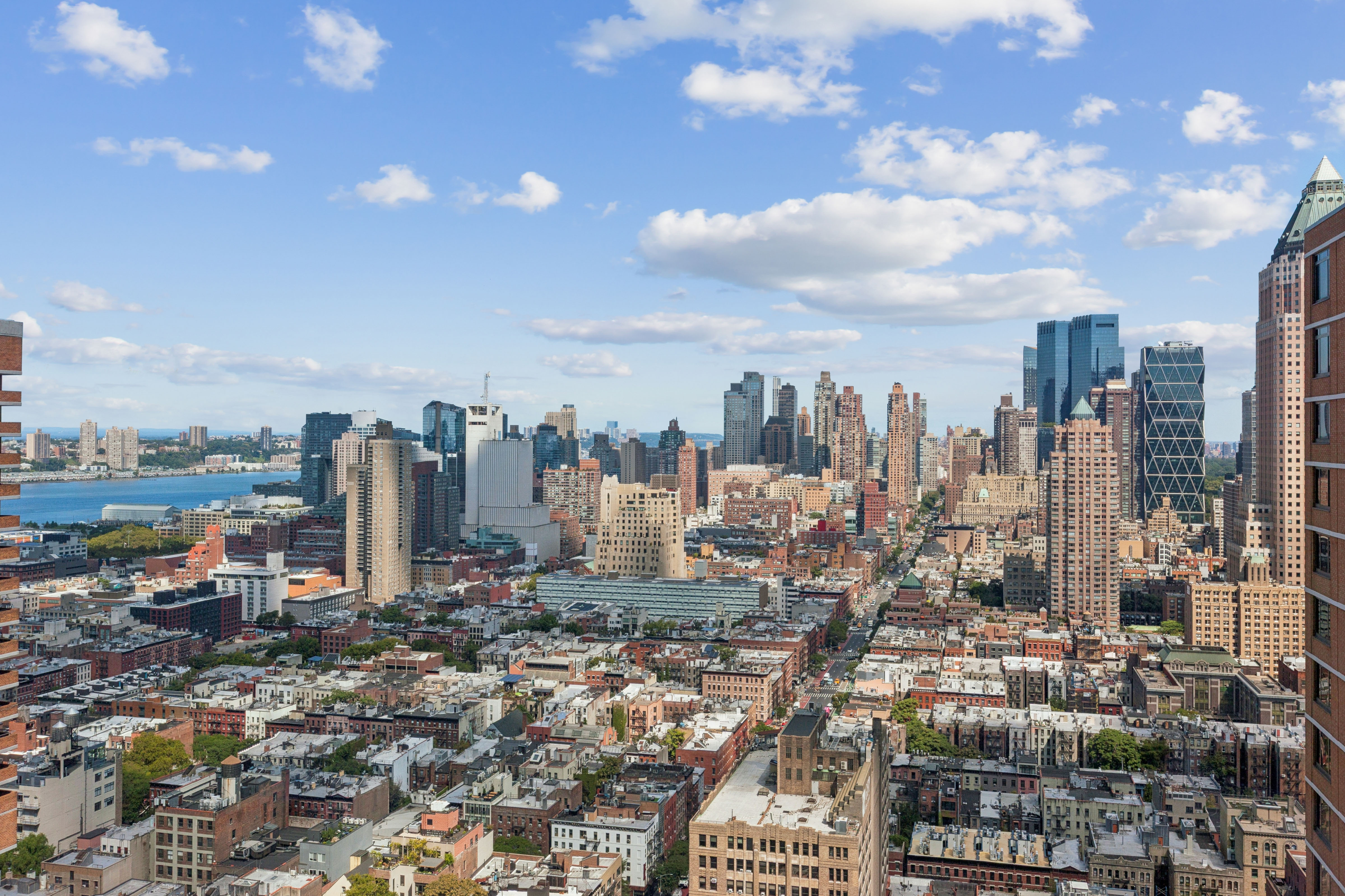 350 West 42nd Street, Unit 37D Manhattan, NY 10036 - Photo 5 of 20 Gallery Image 5