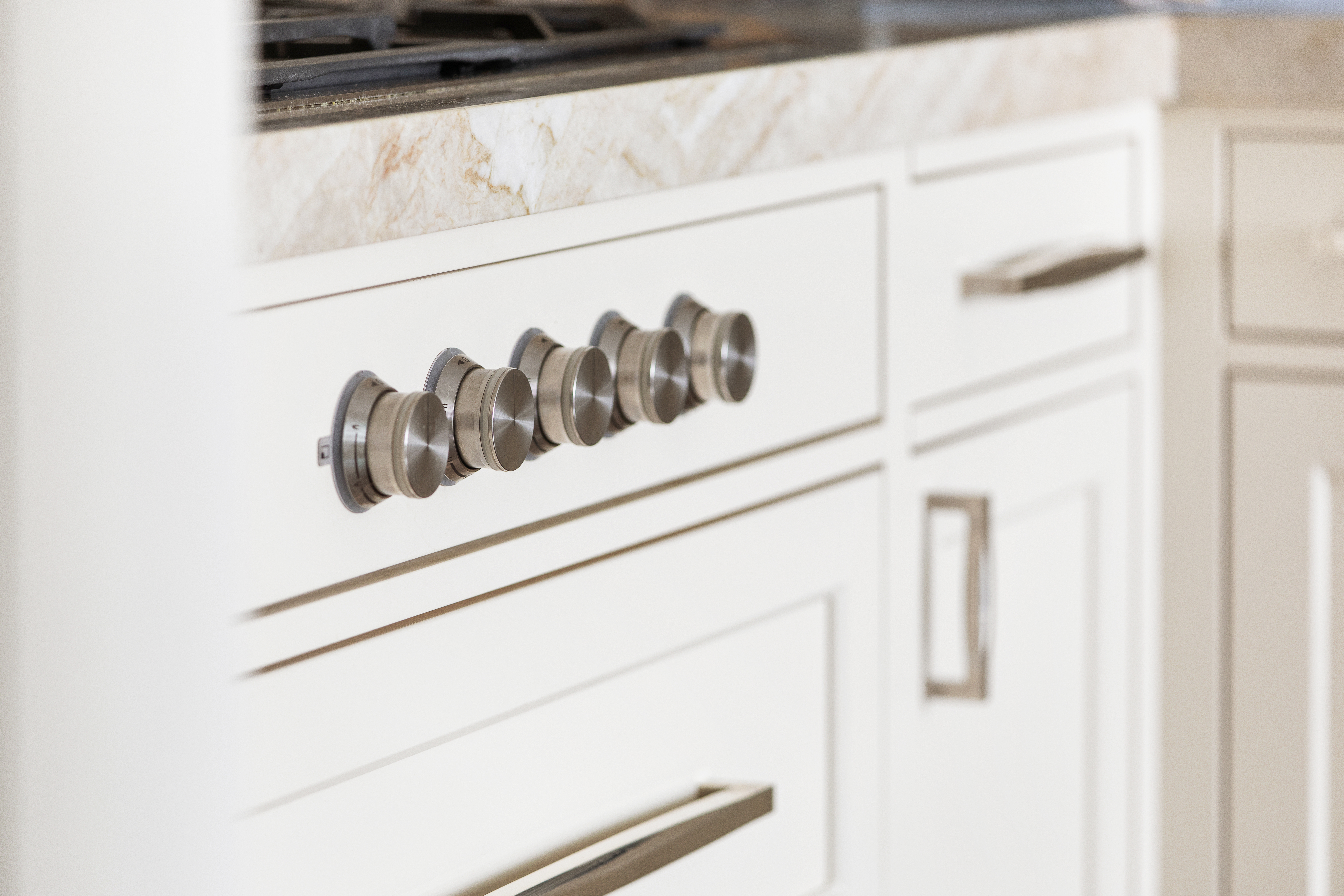 20 East End Avenue, Unit 4C Manhattan, NY 10028 - Photo 4 of 23