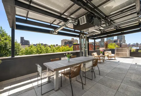 $6,000,000 | 96 Franklin Street | Greenpoint