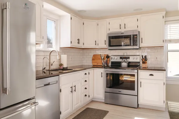 Contact Agent | Address Upon Request, Wakefield, MA 01880