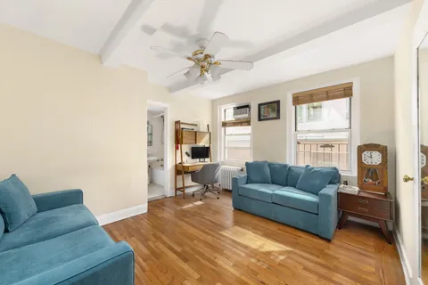 $699,000 | 333 East 43rd Street, Unit 110/111 | Midtown East