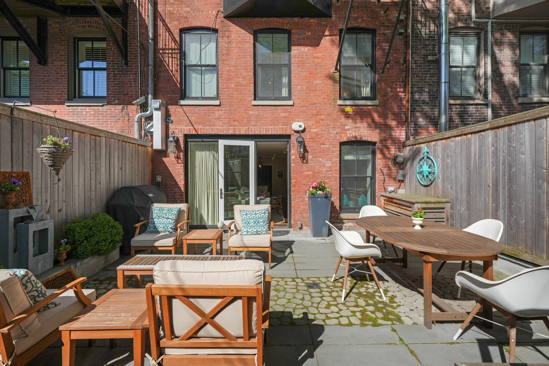 220 West Canton Street, Unit 1 Boston, MA 02116 - Photo 29 of 32