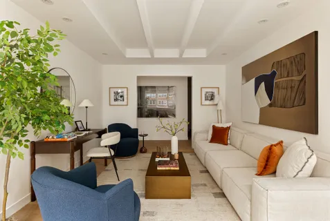 $3,000,000 | 32 Gramercy Park South, Unit 8BD | Gramercy