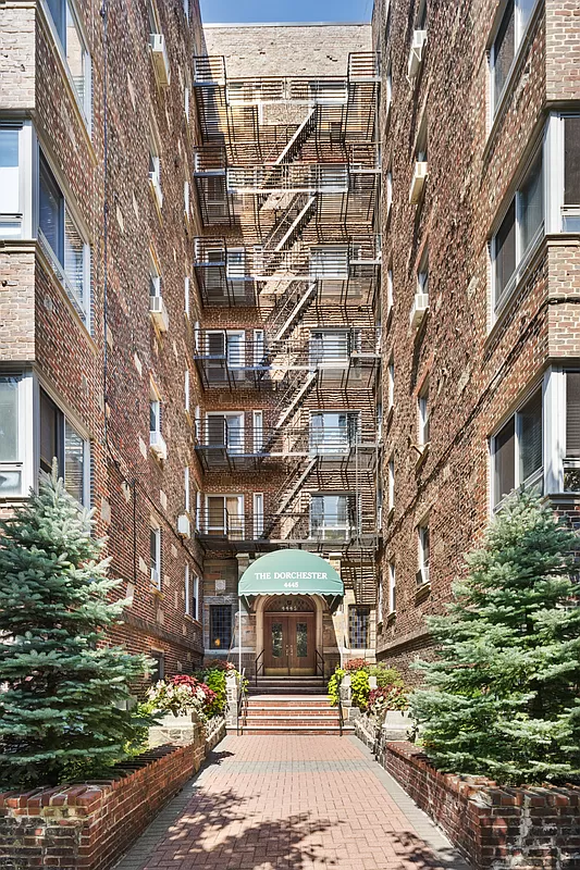 4445 Post Road, Unit 7G Bronx, NY 10471 - Photo 10 of 15 Gallery Image 10