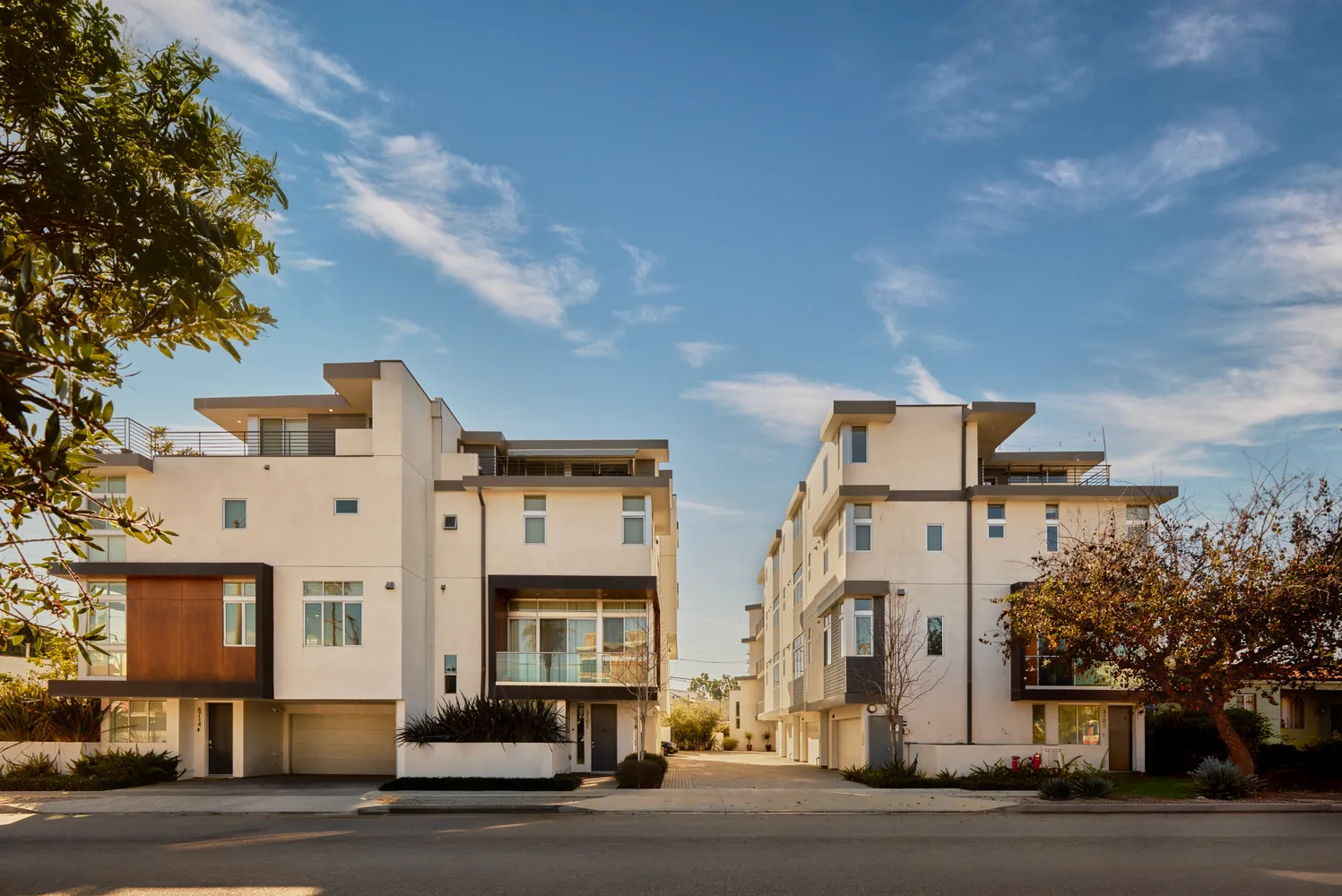 $1,650,000 | 3109 South Dakota Drive, Los Angeles, CA 90034