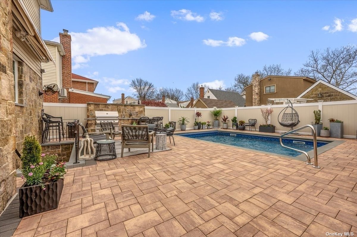 3-34 149th Place Queens, NY 11357 - Photo 3 of 30