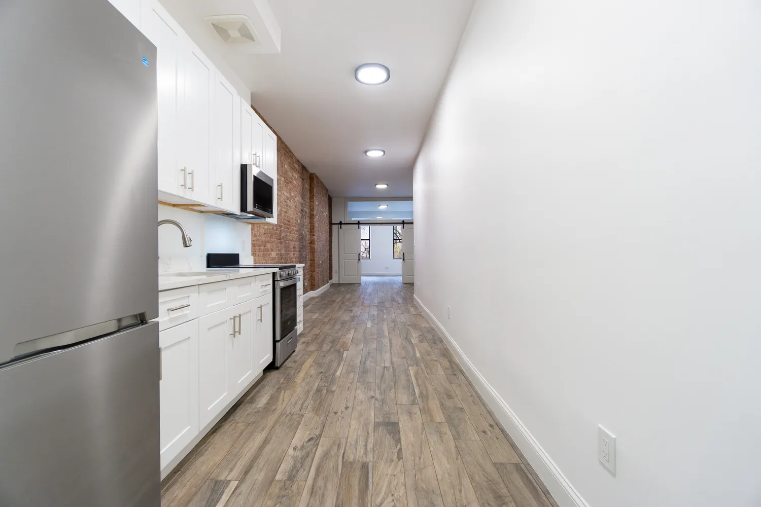 $6,490 | 213 East 5th Street, Unit 4 | East Village
