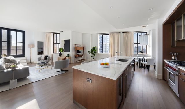 $4,750,000 | 100 Barclay Street, Unit 11Q | TriBeCa