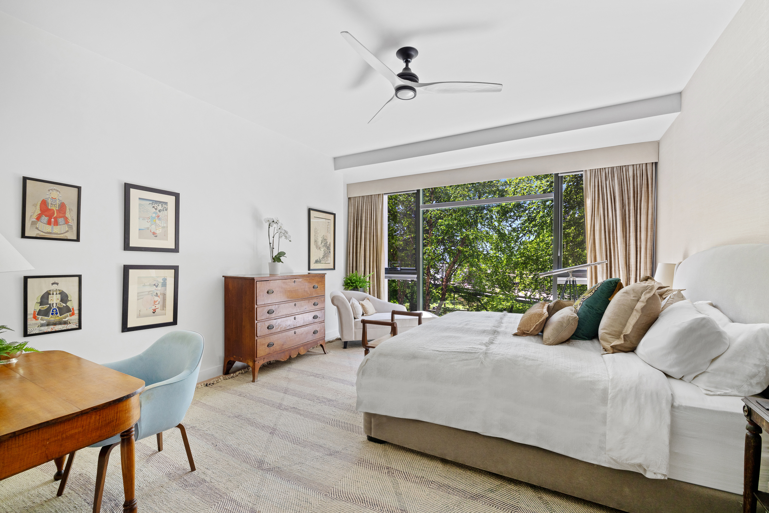 90 Furman Street, Unit N107 Brooklyn, NY 11201 - Photo 12 of 30 a bedroom with a large bed and a window