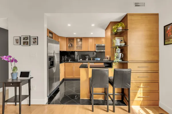 Contact Agent | 2127 California Street Northwest, Unit 505, Washington, DC 20008