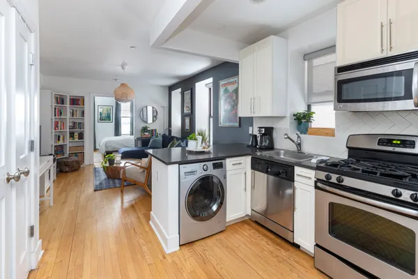 $2,800 | 305 West 150th Street, Unit 102 | Central Harlem