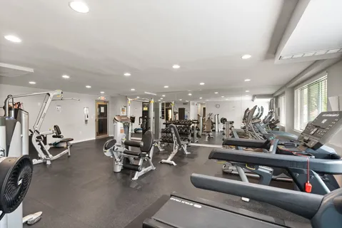 $297,000 | 4977 Battery Lane, Unit 1711, Bethesda, MD 20814