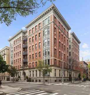 $3,250,000 | 15 Clark Street, Unit 4A | Brooklyn Heights