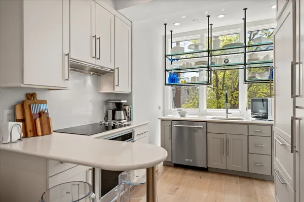 $1,475,000 | 1717 V Street Northwest, Washington, DC 20009