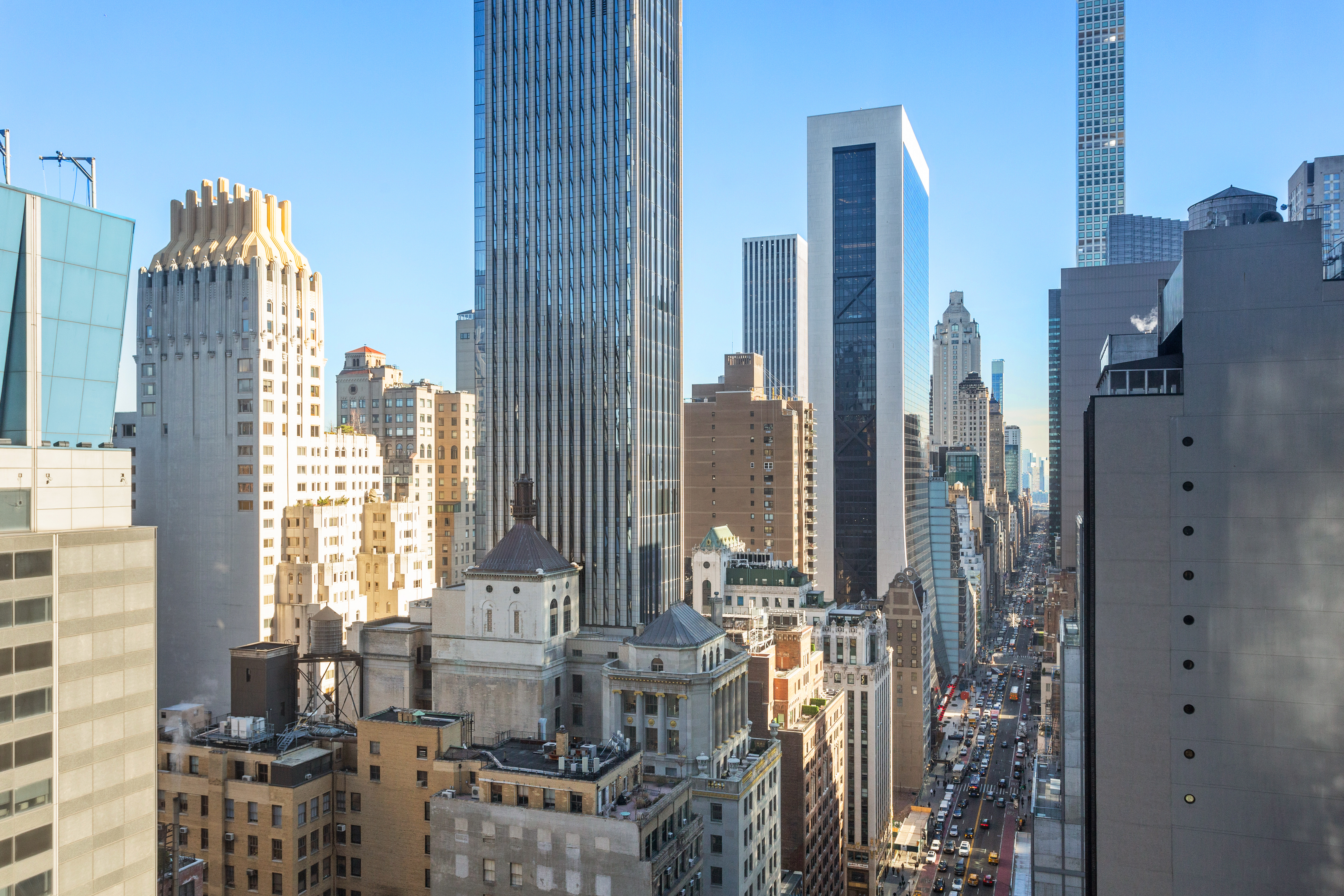 146 West 57th Street, Unit 34A Manhattan, NY 10019 - Photo 12 of 13