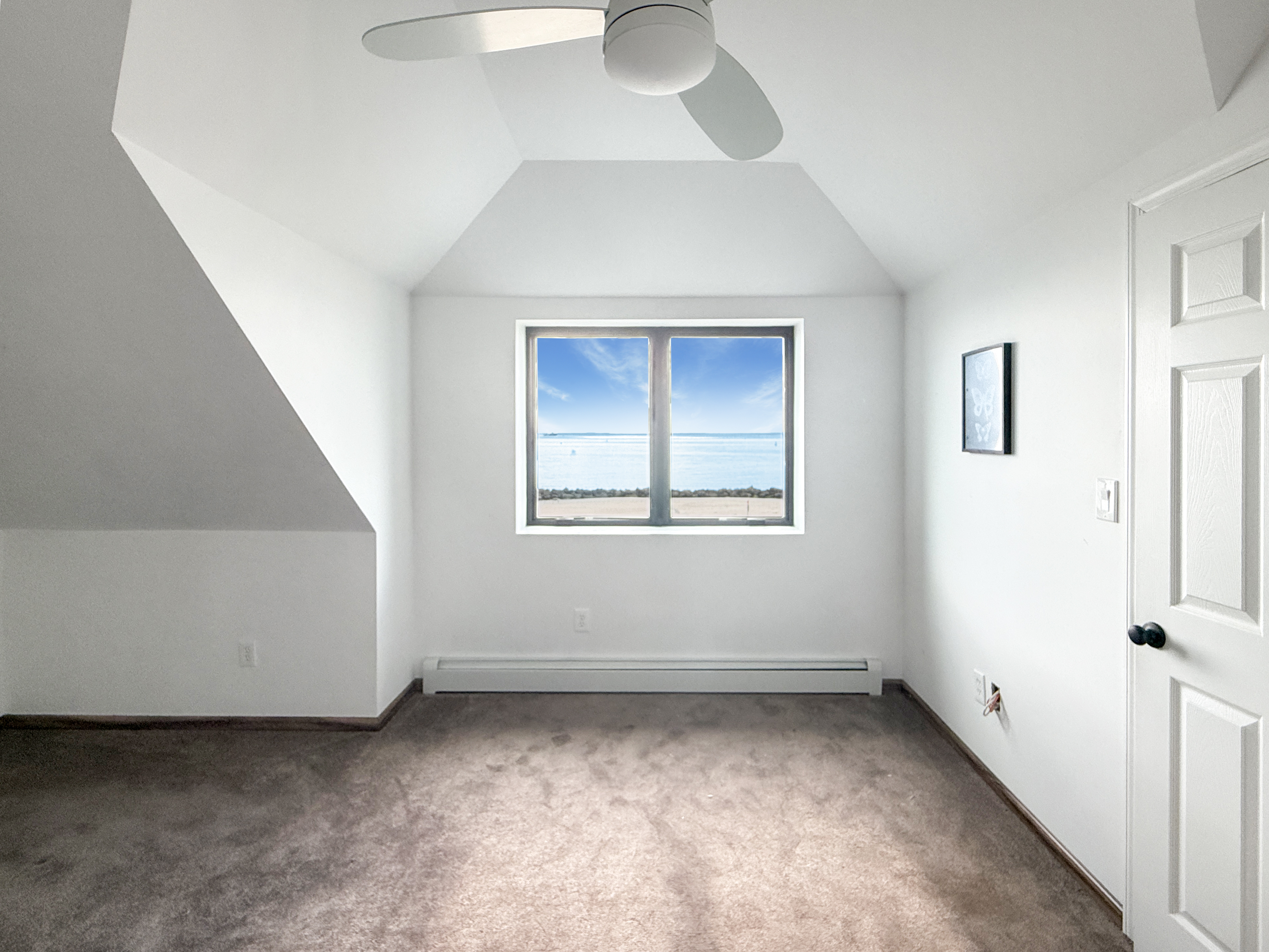 3848 Atlantic Avenue Brooklyn, NY 11224 - Photo 18 of 29 an empty room with windows