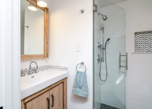 $1,250,000 | 255 Elm Street, Marshfield, MA 02050