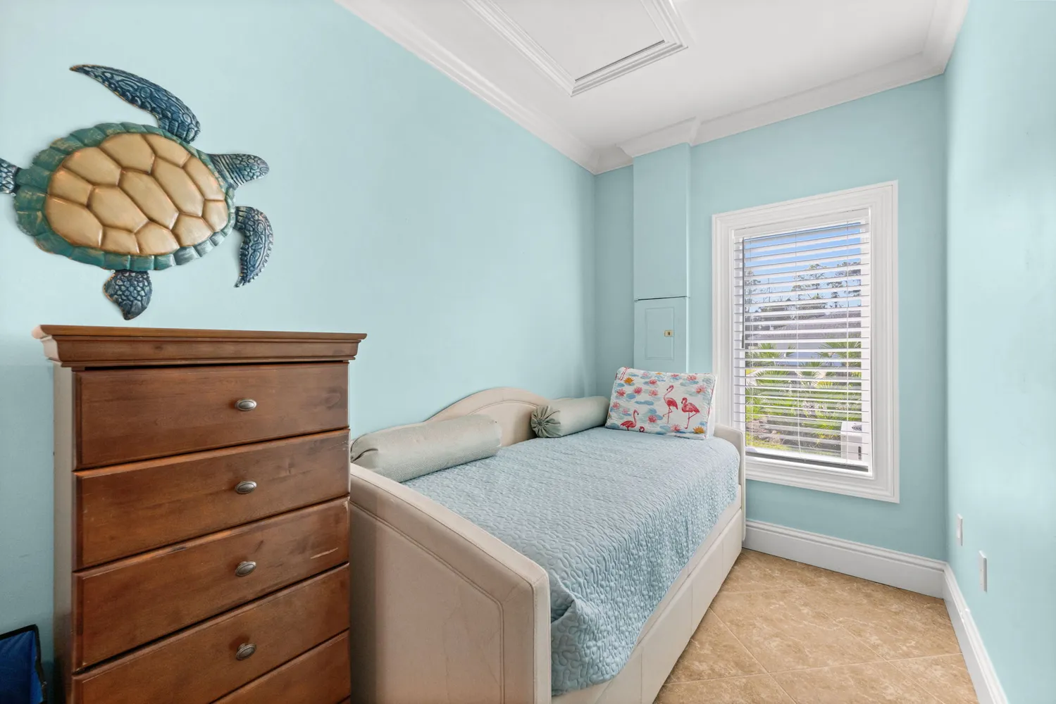 $2,500,000 | 1963 Bethany Place, Naples, FL 34109