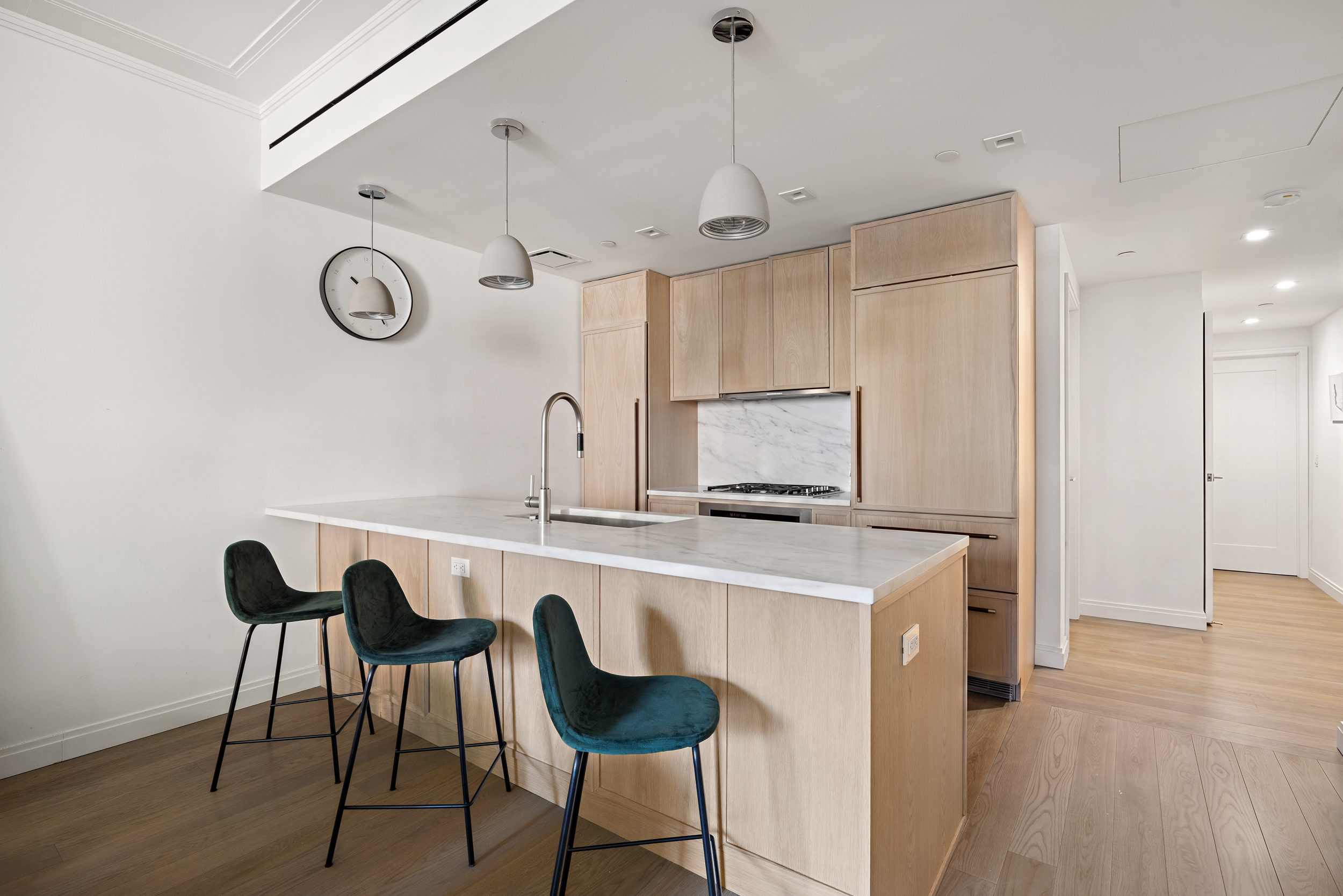 350 West 71st Street, Unit 6A Manhattan, NY 10023 - Photo 3 of 17