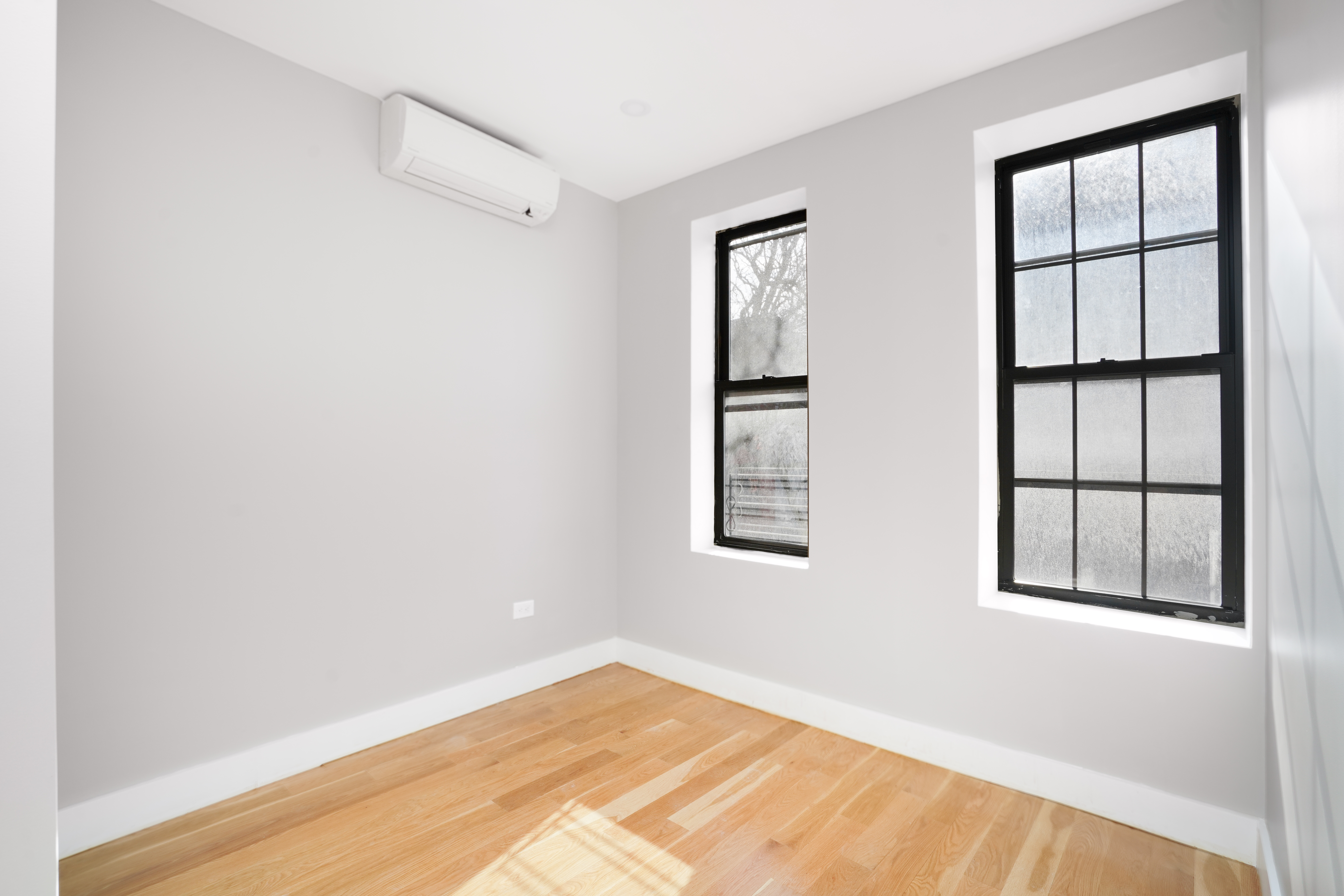 341 Prospect Place, Unit 2L Brooklyn, NY 11238 - Photo 5 of 11