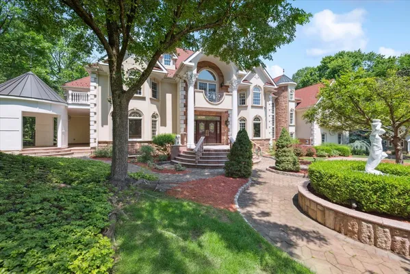 $3,945,000 | 115 Skyline Drive, Watchung, NJ 07069