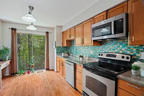 $449,900 | 4014 Sparrow House Lane, Burtonsville, MD 20866