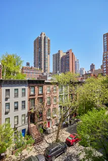 $2,250,000 | 162 East 80th Street, Unit 5B | Upper East Side