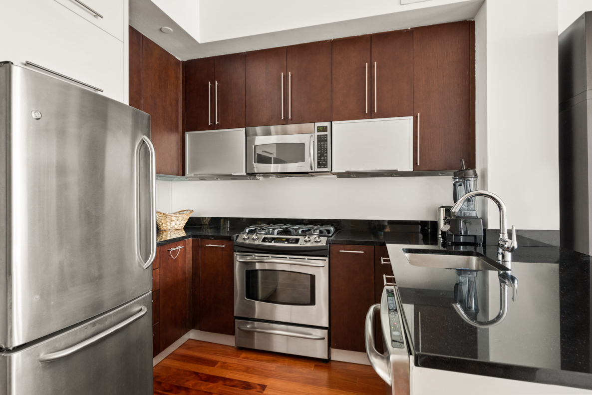 100 Jay Street, Unit 28J Brooklyn, NY 11201 - Photo 3 of 10