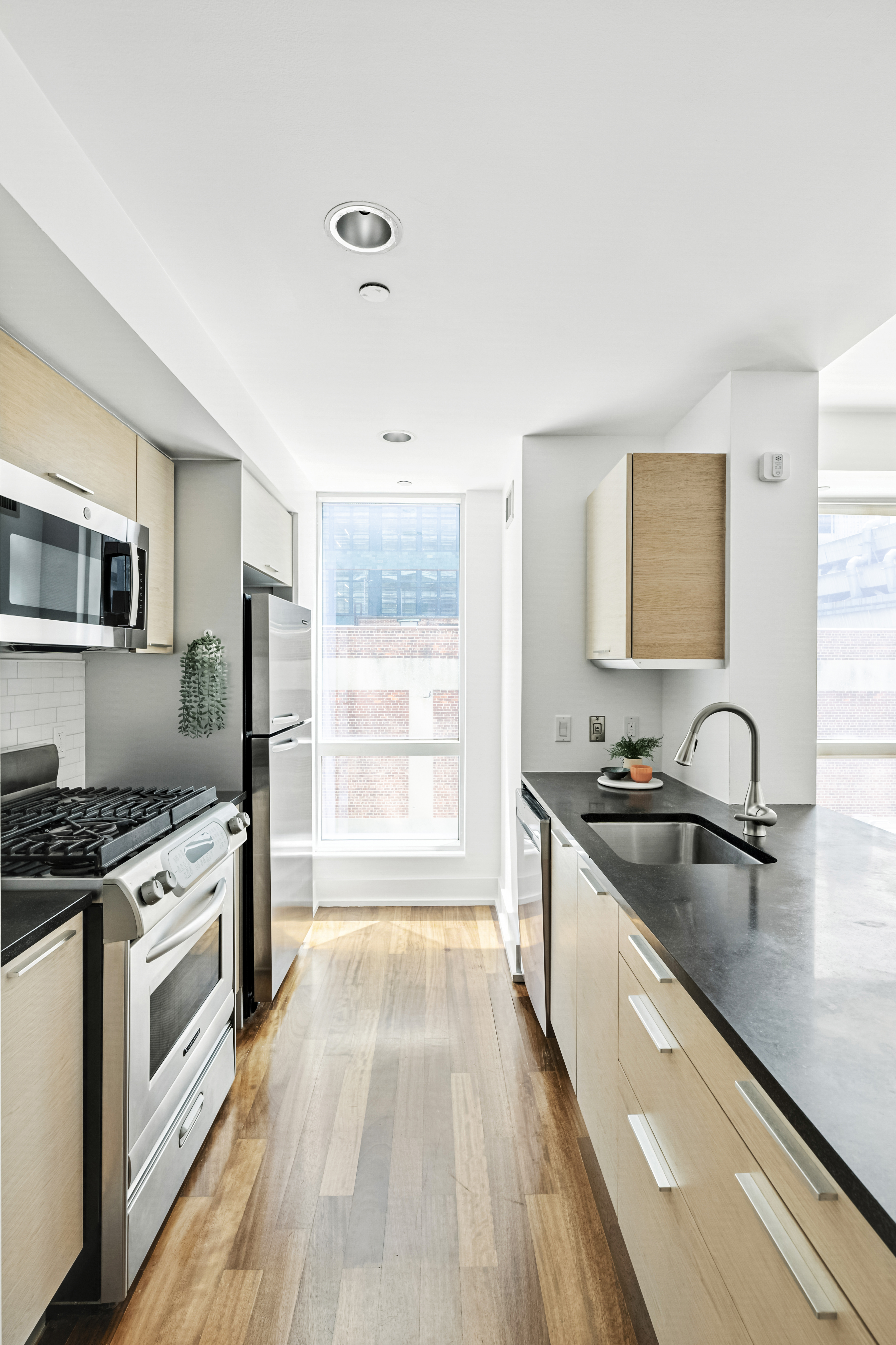 350 West 42nd Street, Unit 6K | Compass