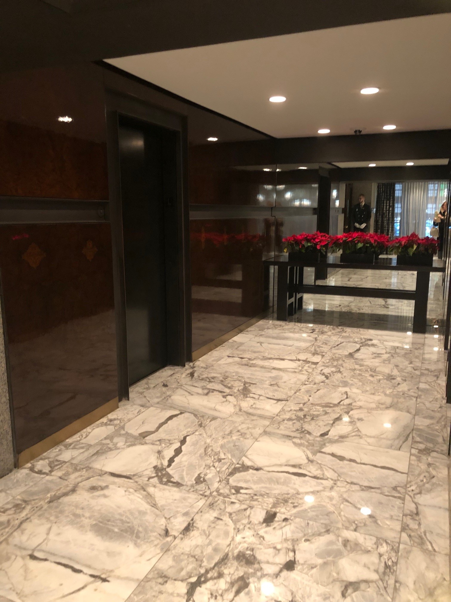 117 East 57th Street, Unit 21H Manhattan, NY 10022 - Photo 21 of 27