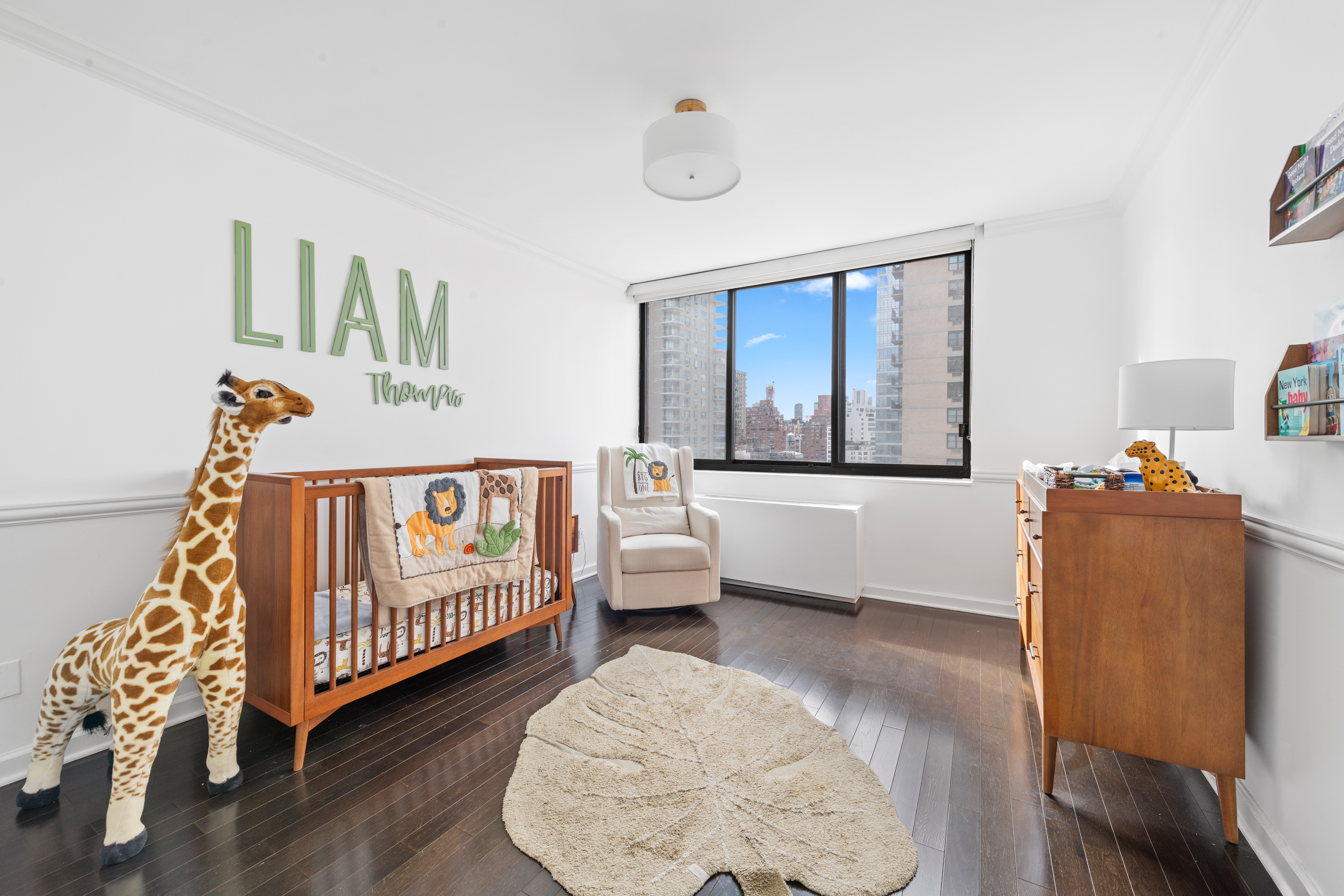 343 East 74th Street, Unit 18A Manhattan, NY 10021 - Photo 9 of 13