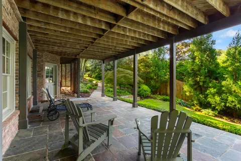 $1,625,000 | 1190 Austin Glen Drive, Atlanta, GA 30338