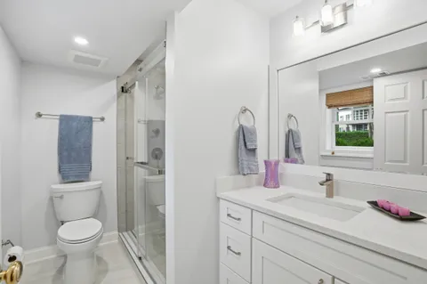 $2,575,000 | 8455 Portland Place, McLean, VA 22102