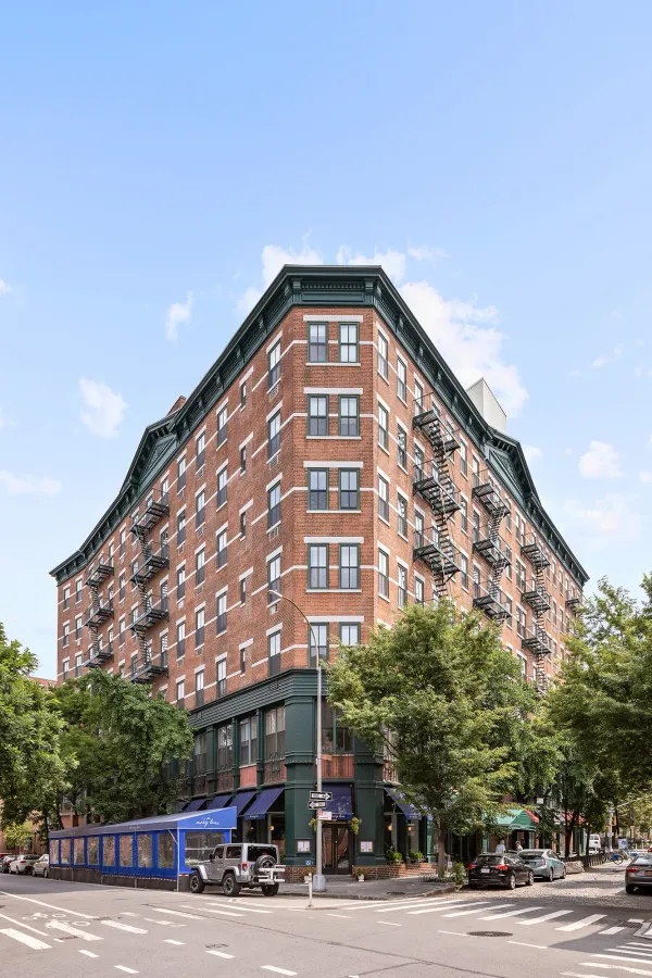 $299,000 | 99 Bank Street, Unit 2A | West Village