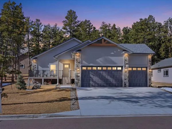 $750,000 | 1305 Stone Ridge Drive, Woodland Park, CO 80863