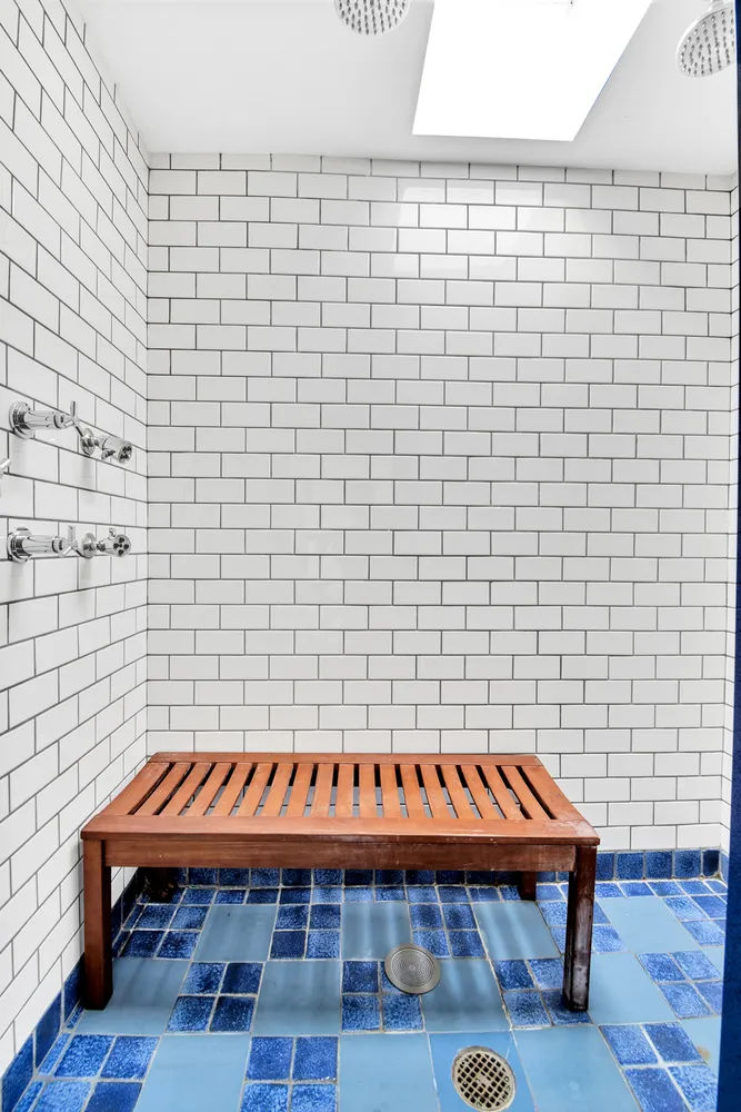 $2,000,000 | 10 Carroll Street | Columbia Street Waterfront