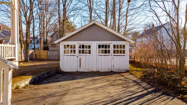 Contact Agent | 5 Washington Street, Stoneham, MA 02180